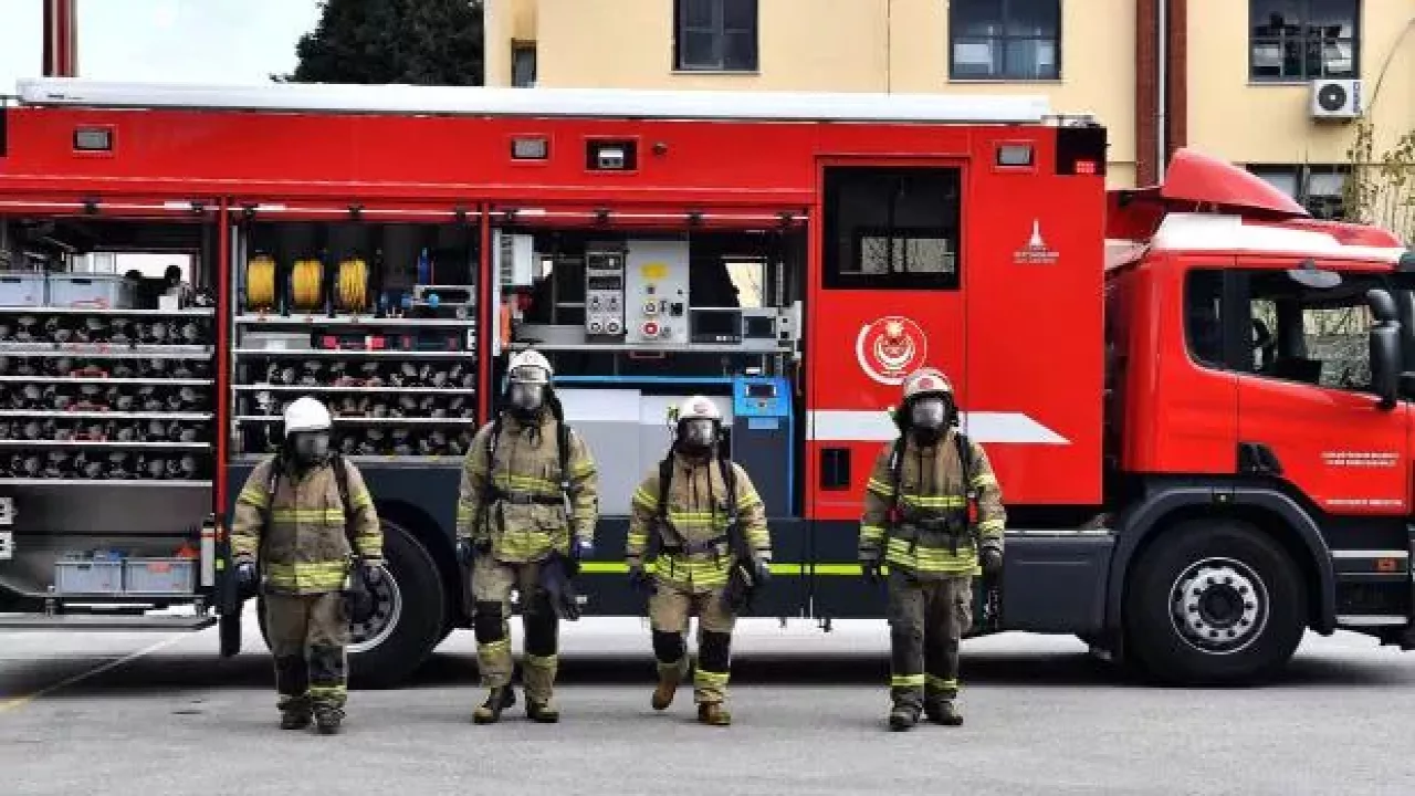 İstanbul itfaiyesi güçleniyor: 2300 yeni itfaiye eri alımı yapılacak!