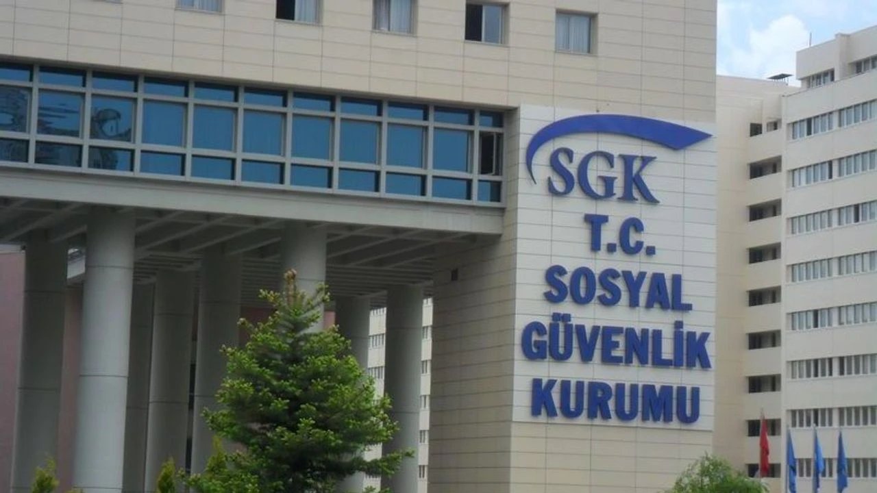 SGK’dan toplu prim iadesi başladı: Başvuranlar ödemelerini alıyor…