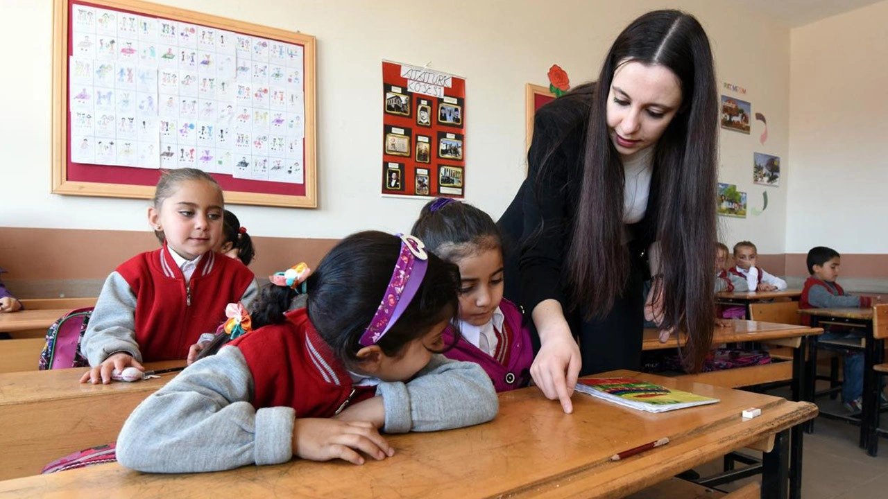 Öğretmenlere 1 haftalık izin: MEB resmi yazıyı gönderecek!