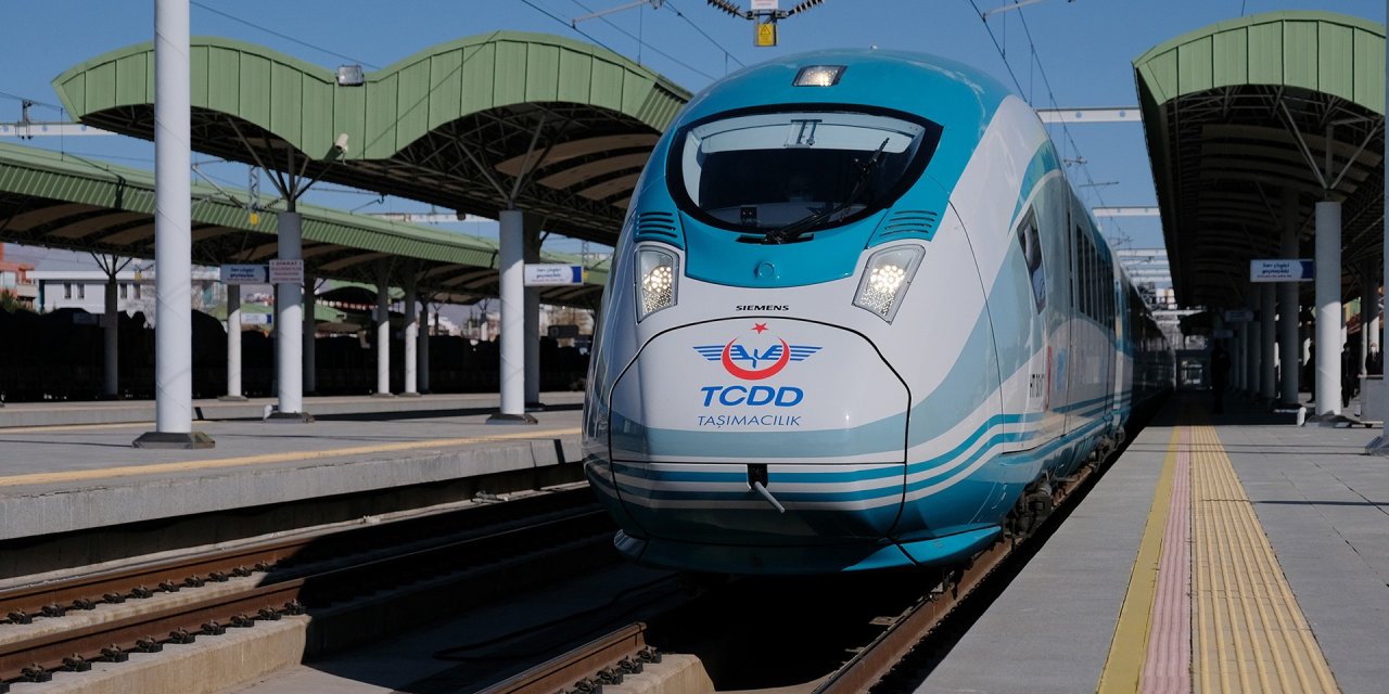 Evli çiftlere %50 indirimli tren bileti